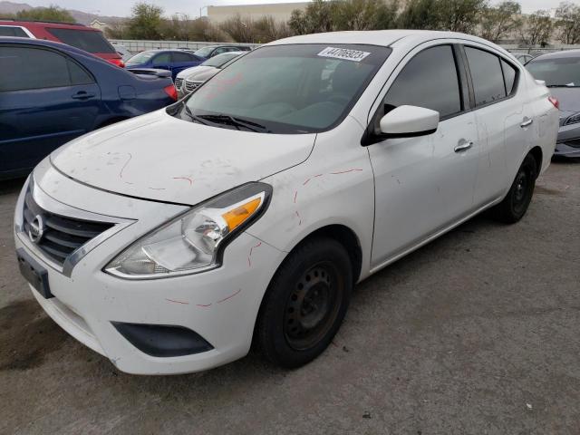 صورة رقم 1 من المزاد - 2017 NISSAN VERSA S مع VIN 3N1CN7AP1HL804795
