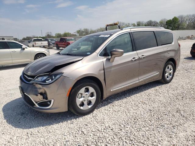 CHRYSLER PACIFICA T 2017 with VIN 2C4RC1EGXHR633116 - Photo from auction