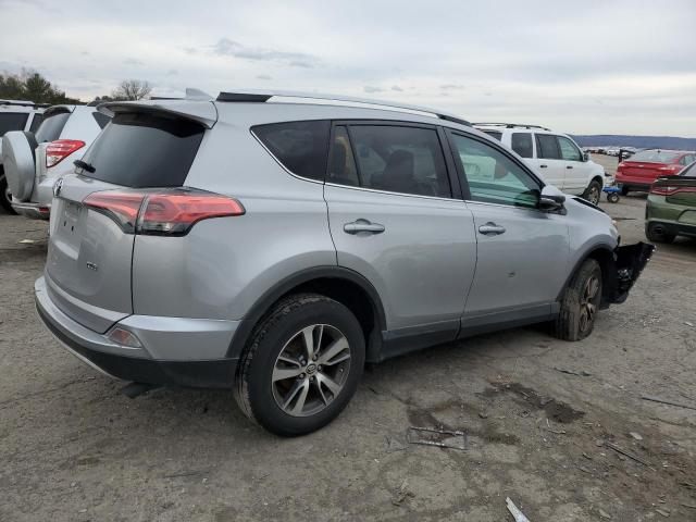 Photo 3 from auction – 2016 TOYOTA RAV4 XLE with VIN 2T3WFREV9GW267256