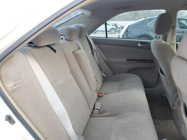 Photo 10 from auction – 2005 TOYOTA CAMRY with VIN 4T1BE32K25U421594