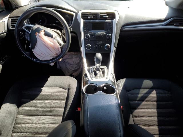 Photo 8 from auction – 2016 FORD FUSION SE with VIN 3FA6P0H77GR325722