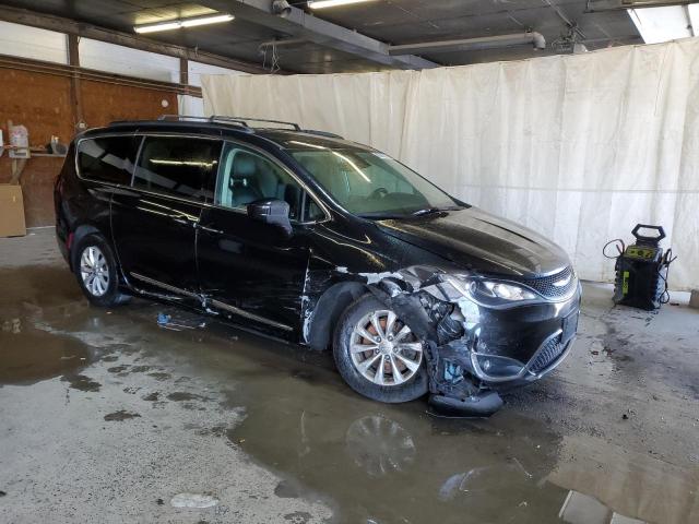 Photo 4 from auction – 2017 CHRYSLER PACIFICA T with VIN 2C4RC1BG4HR540354