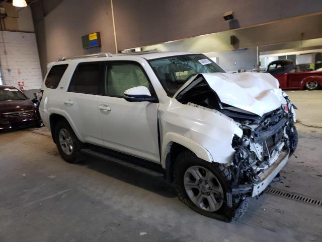 Photo 4 from auction – 2016 TOYOTA 4RUNNER SR with VIN JTEBU5JR1G5277563