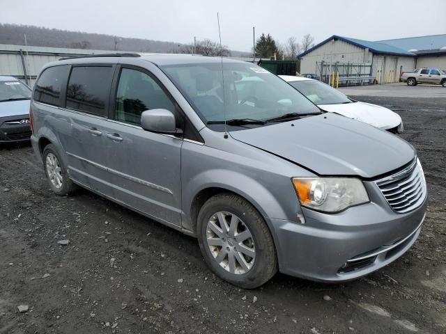 Photo 4 from auction – 2013 CHRYSLER TOWN & COU with VIN 2C4RC1BG1DR821747