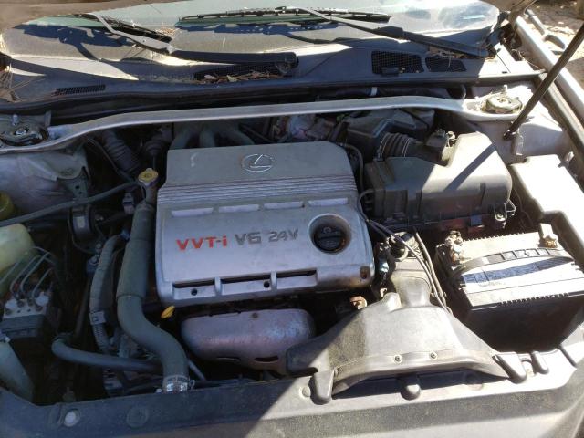 Photo 11 from auction – 2002 LEXUS ES 300 with VIN JTHBF30G320079932