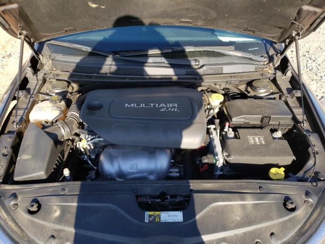 Photo 11 from auction – 2017 CHRYSLER 200 LIMITE with VIN 1C3CCCAB2HN500489