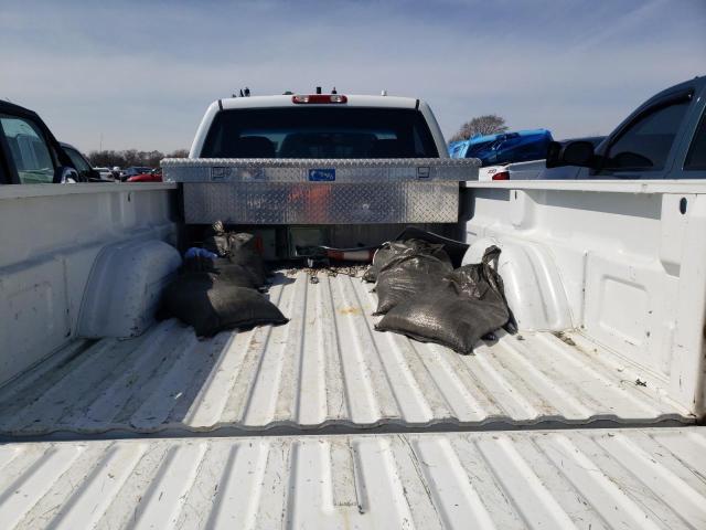 Photo 10 from auction – 2001 CHEVROLET SILVERADO with VIN 1GCEC14V21E273177