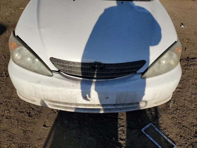 Photo 11 from auction – 2002 TOYOTA CAMRY LE with VIN 4T1BF30K92U019857