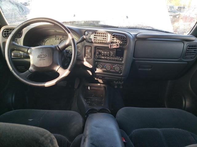 Photo 8 from auction – 2001 CHEVROLET BLAZER with VIN 1GNDT13W612196148
