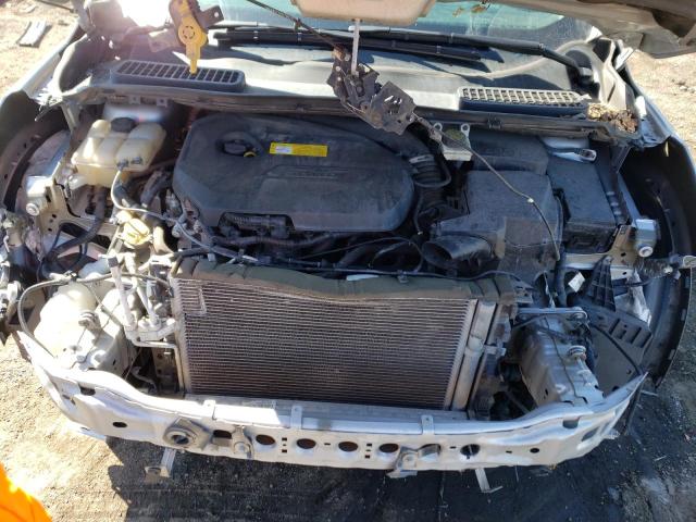 Photo 11 from auction – 2016 FORD ESCAPE SE with VIN 1FMCU9GX8GUA58400