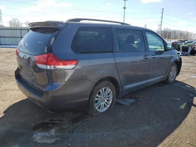 Photo 3 from auction – 2013 TOYOTA SIENNA XLE with VIN 5TDYK3DC9DS345338