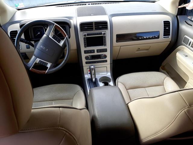 Photo 8 from auction – 2010 LINCOLN MKX with VIN 2LMDJ8JC0ABJ32018