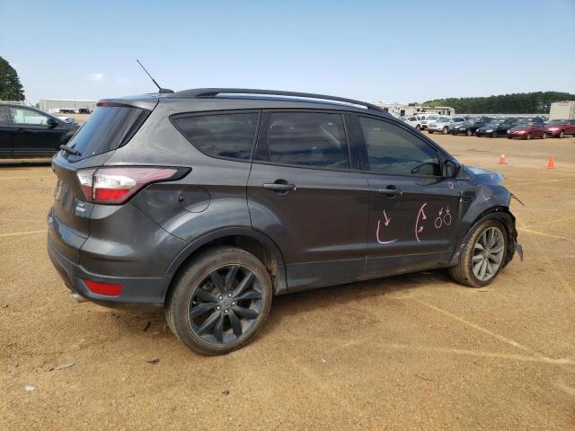 Photo 3 from auction – 2018 FORD ESCAPE SE with VIN 1FMCU0GD1JUC06671