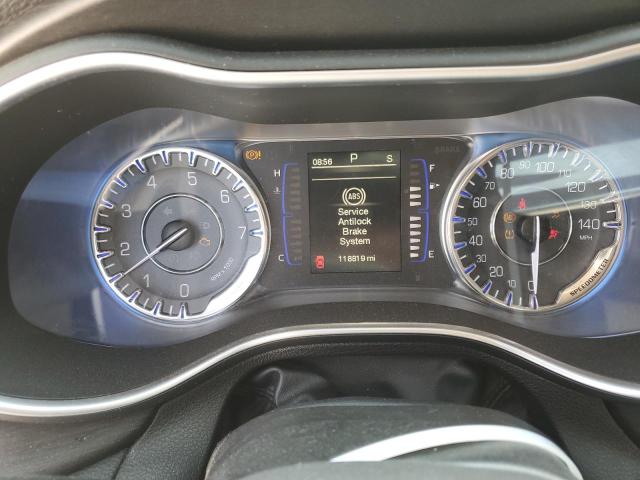 Photo 9 from auction – 2015 CHRYSLER 200 LIMITE with VIN 1C3CCCAB1FN617851