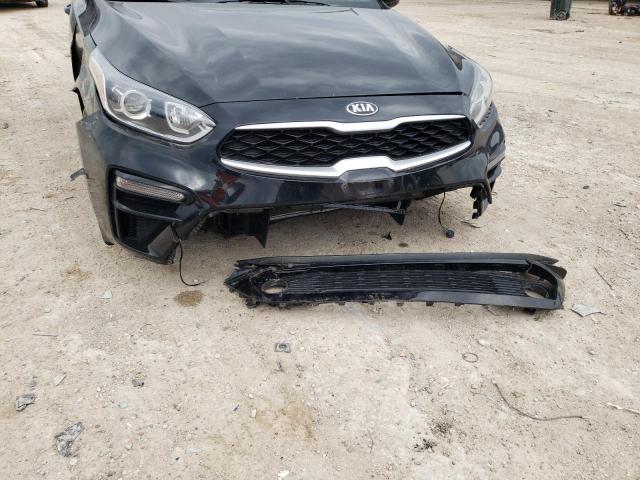 Photo 12 from auction – 2021 KIA FORTE FE with VIN 3KPF24AD7ME309751