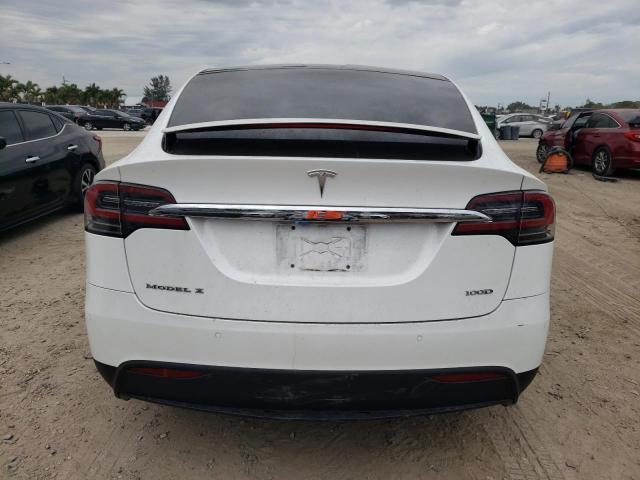 Photo 6 from auction – 2017 TESLA MODEL X with VIN 5YJXCBE22HF076683