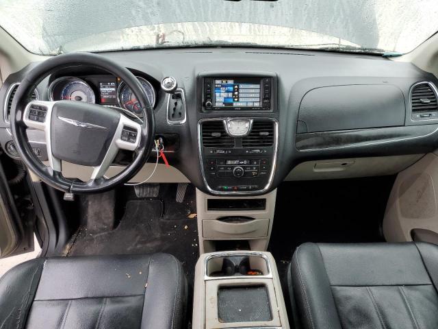 Photo 8 from auction – 2016 CHRYSLER TOWN & COU with VIN 2C4RC1BG2GR300962