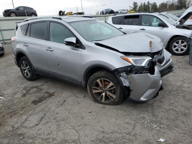 Photo 4 from auction – 2016 TOYOTA RAV4 XLE with VIN 2T3WFREV9GW267256