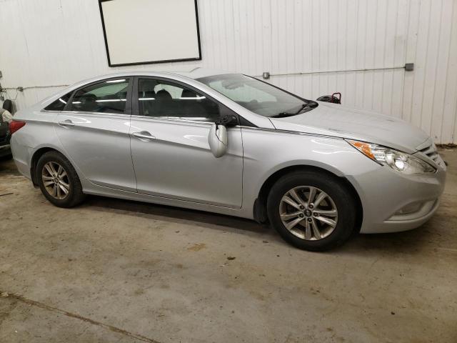 Photo 4 from auction – 2013 HYUNDAI SONATA GLS with VIN 5NPEB4AC7DH523329