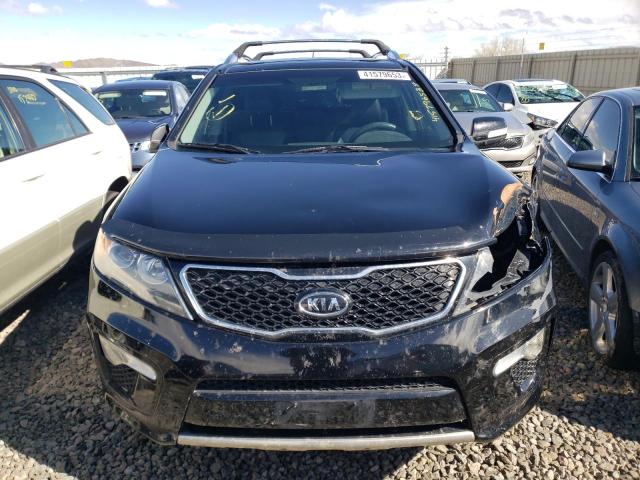 Photo 5 from auction – 2012 KIA SORENTO SX with VIN 5XYKWDA26CG268421