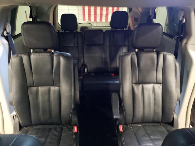 Photo 10 from auction – 2016 CHRYSLER TOWN & COU with VIN 2C4RC1BG5GR271229
