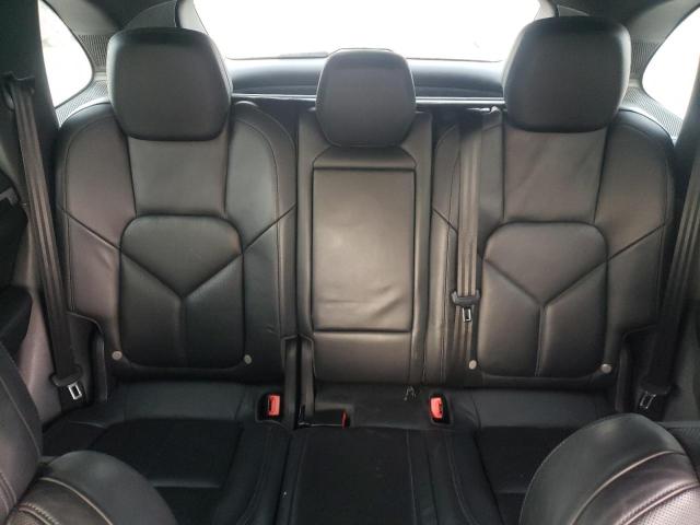 Photo 10 from auction – 2013 PORSCHE CAYENNE with VIN WP1AA2A27DLA12243
