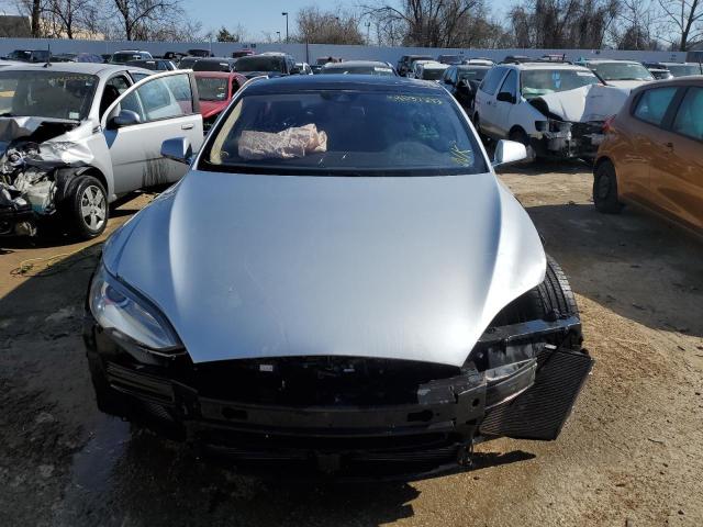 Photo 5 from auction – 2015 TESLA MODEL S with VIN 5YJSA1E28FF117910