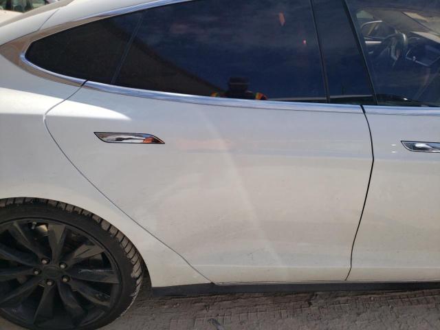 Photo 10 from auction – 2012 TESLA MODEL S with VIN 5YJSA1DP2CFP02328