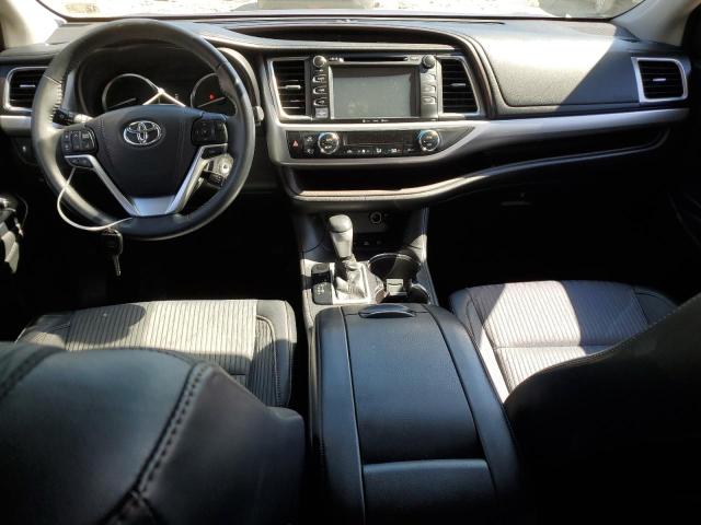 Photo 8 from auction – 2016 TOYOTA HIGHLANDER with VIN 5TDBKRFH9GS237078