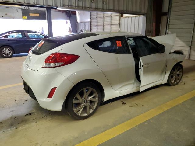 Photo 3 from auction – 2016 HYUNDAI VELOSTER with VIN KMHTC6AD7GU279339