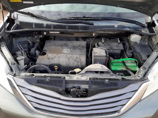 Photo 12 from auction – 2011 TOYOTA SIENNA XLE with VIN 5TDDK3DC0BS012487