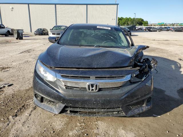 Photo 5 from auction – 2017 HONDA CIVIC LX with VIN 19XFC2F63HE016365