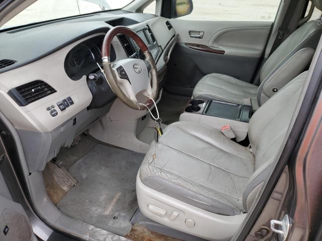 Photo 7 from auction – 2011 TOYOTA SIENNA XLE with VIN 5TDYK3DC2BS163946
