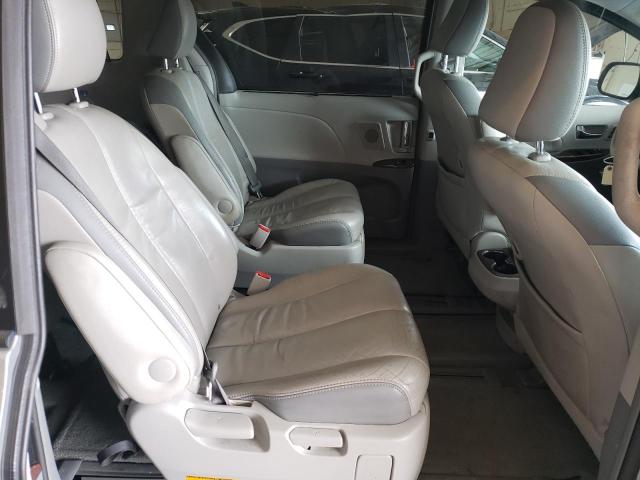 Photo 11 from auction – 2014 TOYOTA SIENNA XLE with VIN 5TDDK3DC9ES075530