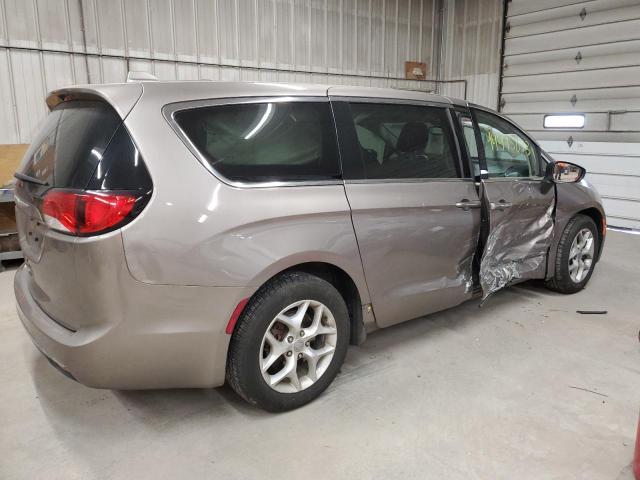 Photo 3 from auction – 2017 CHRYSLER PACIFICA T with VIN 2C4RC1BG3HR811274