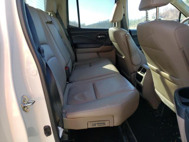 Photo 10 from auction – 2017 HONDA RIDGELINE with VIN 5FPYK3F56HB015267