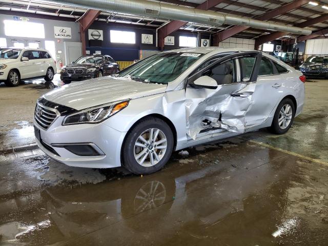 HYUNDAI SONATA SE 2017 with VIN 5NPE24AF3HH585651 - Photo from auction