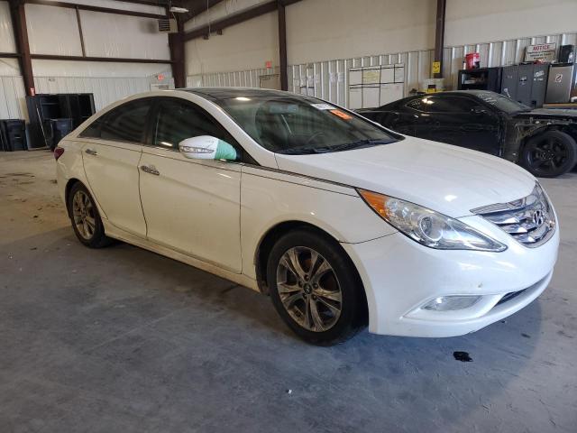 Photo 4 from auction – 2013 HYUNDAI SONATA SE with VIN 5NPEC4AC4DH584019
