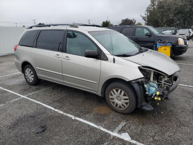 Photo 4 from auction – 2010 TOYOTA SIENNA CE with VIN 5TDKK4CCXAS318609