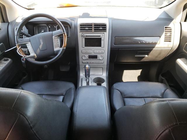 Photo 8 from auction – 2007 LINCOLN MKX with VIN 2LMDU88C67BJ10501