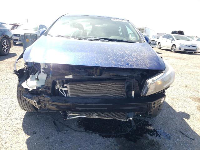 Photo 5 from auction – 2018 KIA FORTE LX with VIN 3KPFK4A71JE192853