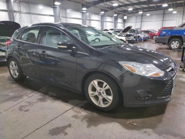 Photo 4 from auction – 2014 FORD FOCUS SE with VIN 1FADP3K29EL452828