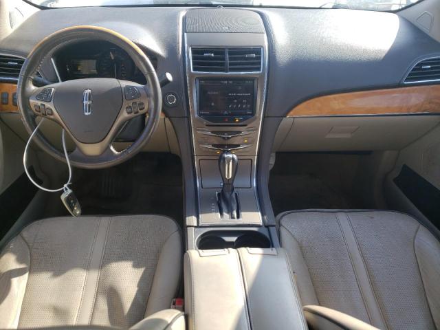 Photo 8 from auction – 2011 LINCOLN MKX with VIN 2LMDJ8JK9BBJ04596