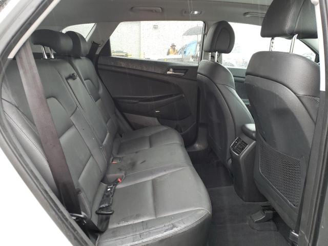Photo 11 from auction – 2018 HYUNDAI TUCSON VAL with VIN KM8J33A23JU718077