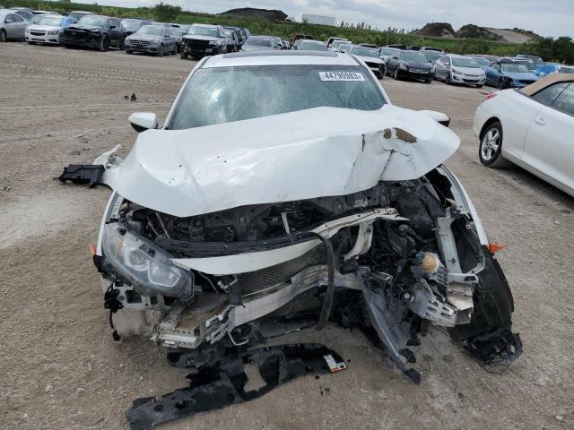 Photo 5 from auction – 2017 HONDA CIVIC LX with VIN 2HGFC4B00HH301706