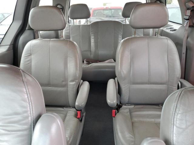 Photo 10 from auction – 2000 FORD WINDSTAR S with VIN 2FMZA5247YBD00156