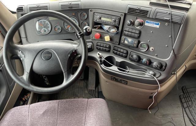 Photo 9 from auction – 2014 FREIGHTLINER CASCADIA 1 with VIN 1FUGGLD52ELFK41J0