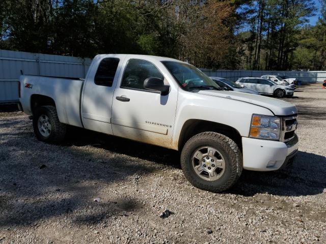 Photo 4 from auction – 2007 CHEVROLET SILVERADO with VIN 1GCEK19C17Z625516