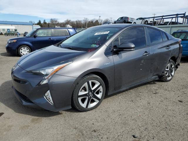 TOYOTA PRIUS 2017 with VIN JTDKARFU2H3542442 - Photo from auction