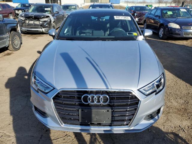 Photo 5 from auction – 2018 AUDI A3 PREMIUM with VIN WAUAUGFF5J1057297